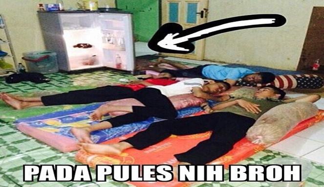 8 Cara nyeleneh orang Indonesia 'ngadem', bikin geleng-geleng kepala