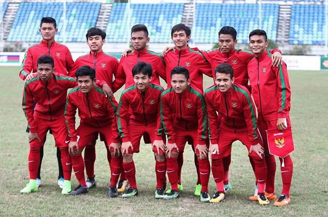 10 Aksi Rachmat Irianto, bek andalan Timnas U-19 putra Bejo Sugiantoro