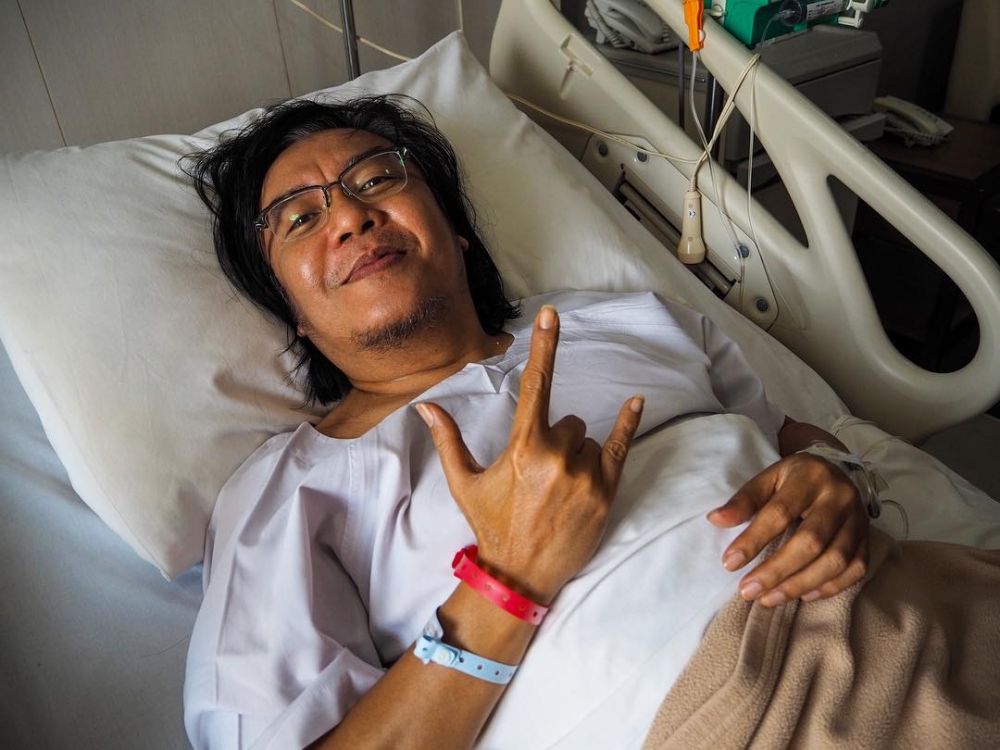 Diopname karena back pain kambuh, begini potret kondisi Ari Lasso 