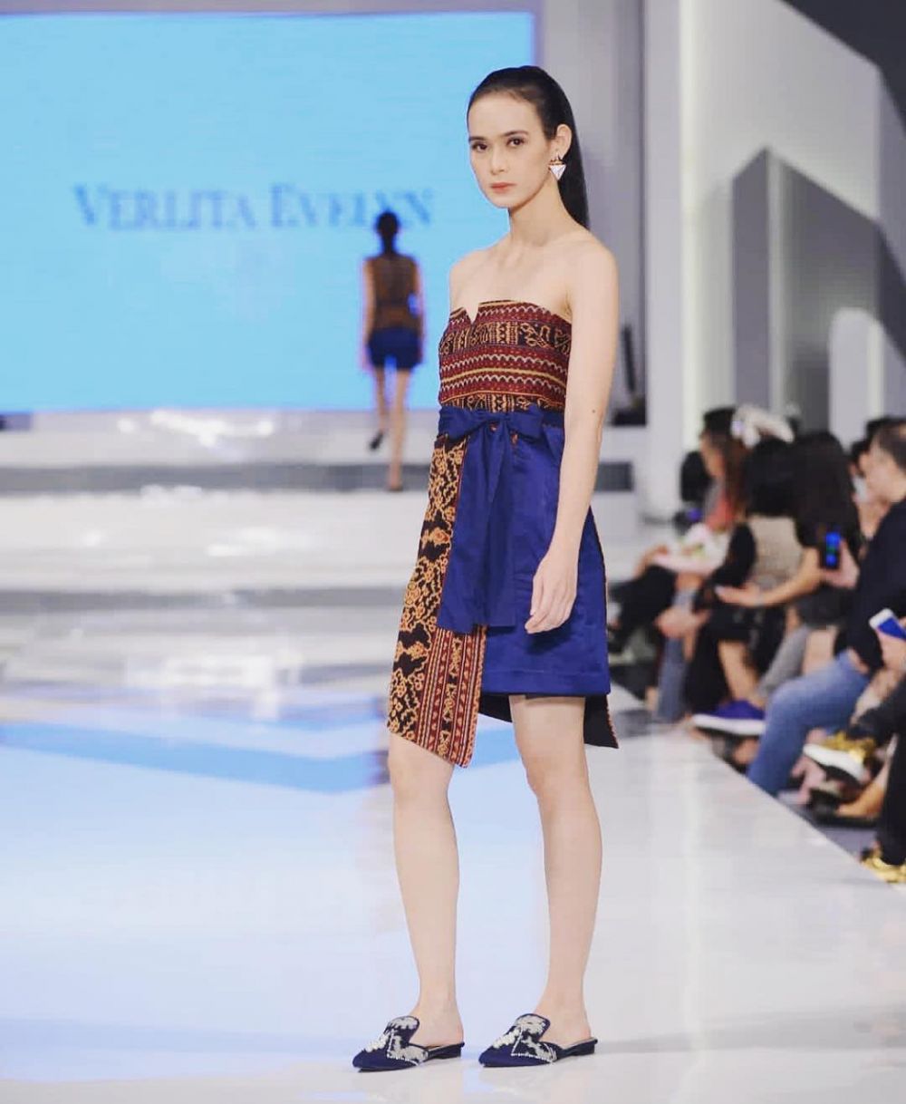 Dari panggung catwalk, ini 7 model yang sukses debut di dunia akting