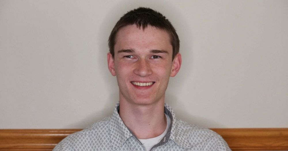 Kini berusia 21 tahun, ini 16 potret transformasi bayi kembar tujuh