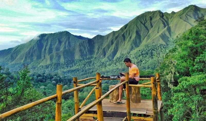 Nih 5 tempat wisata bertema alam di Lombok yang bikin kamu betah