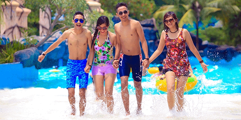 7 Wahana di waterpark ini bakal memberikan suasana ceria bermain air