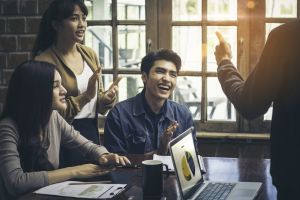 Selain menabung, ini alasan kenapa anak muda harus paham investasi