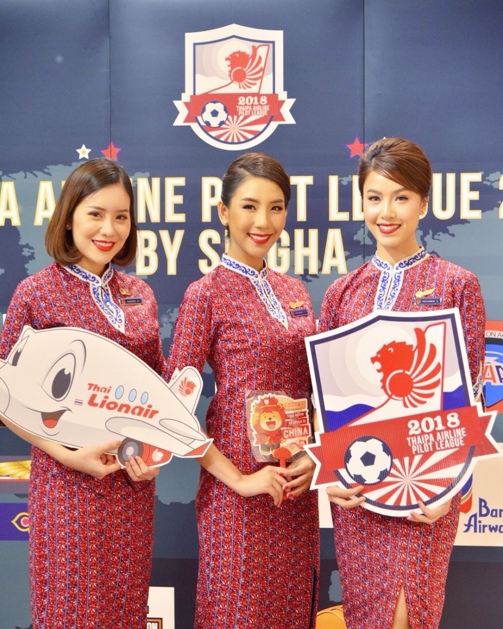 11 Pesona Miss Thailand 2014 yang jadi pramugari Thai Lion Air