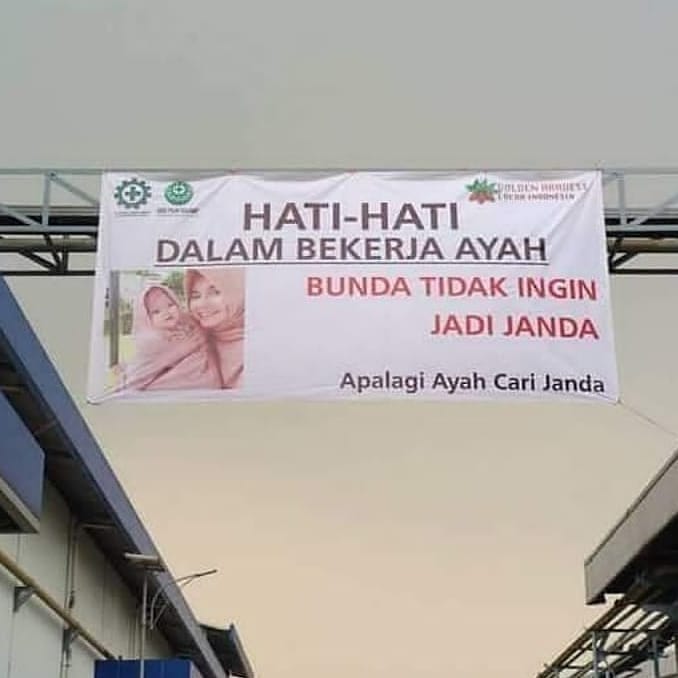 15 Tulisan di peringatan absurd ini bikin kesel sendiri