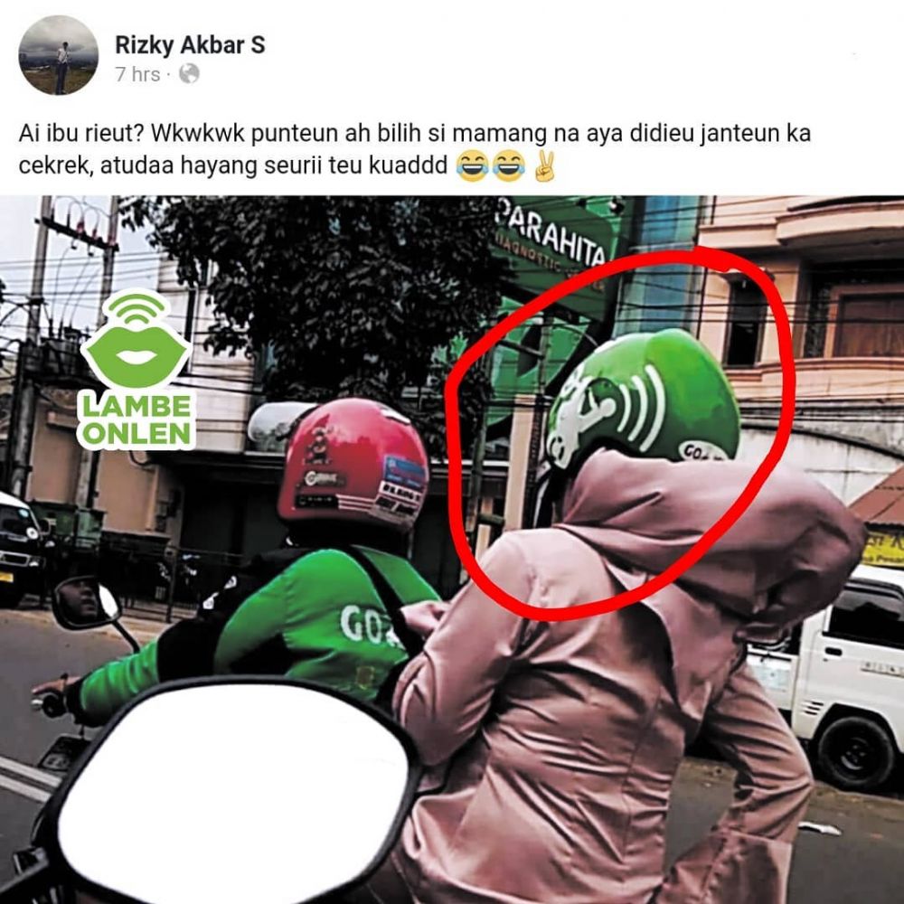10 Momen absurd driver ojek online antar penumpang bikin tepuk jidat