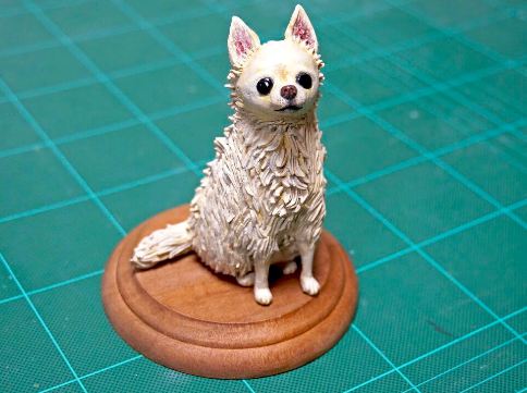 10 Pose patung hewan ini kocak pol, bisa mirip banget sama aslinya