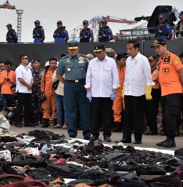 17 Potret barang yang ditemukan dari evakuasi pesawat Lion Air PK-LQP