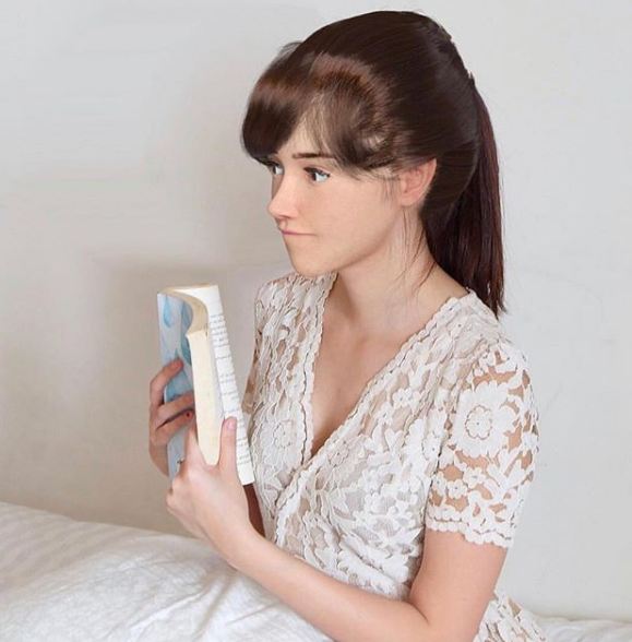 15 Foto selebgram Thalasya ini bikin terpesona, mirip Barbie