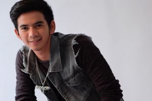 13 Seleb ganteng ini sekarang berotot, begini perubahannya