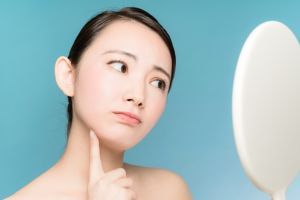 6 Langkah perawatan kulit biar lebih cerah ini sering dilupakan cewek