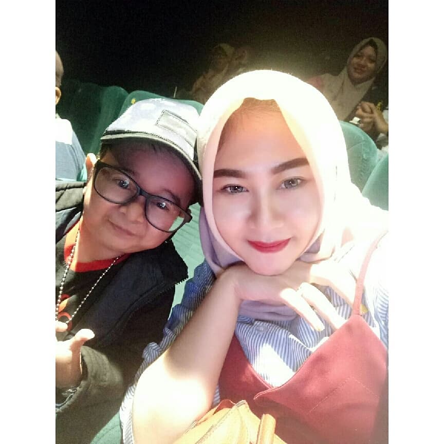 Daus Mini segera menikah, ini 14 potret bersama calon istri