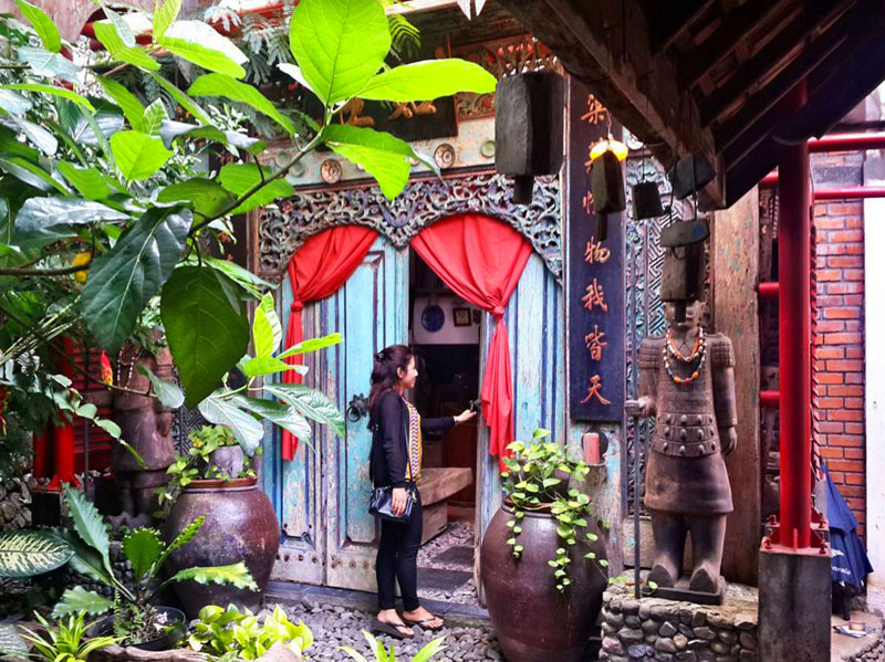 40 Restoran dan kafe di Malang paling hits dan kekinian