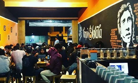 40 Restoran dan kafe di Malang paling hits dan kekinian