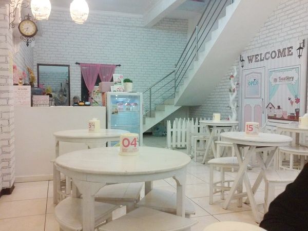 40 Restoran dan kafe di Malang paling hits dan kekinian