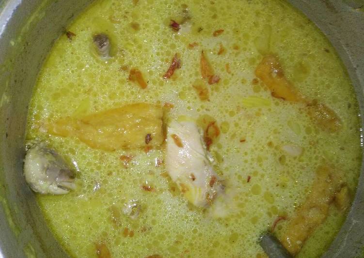 resep opor ayam © 2018 brilio.net resep opor ayam © 2018 brilio.net