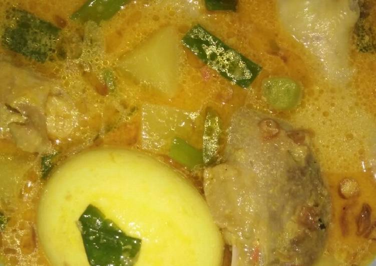 resep opor ayam © 2018 brilio.net resep opor ayam © 2018 brilio.net