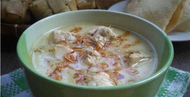 resep opor ayam © 2018 brilio.net resep opor ayam © 2018 brilio.net