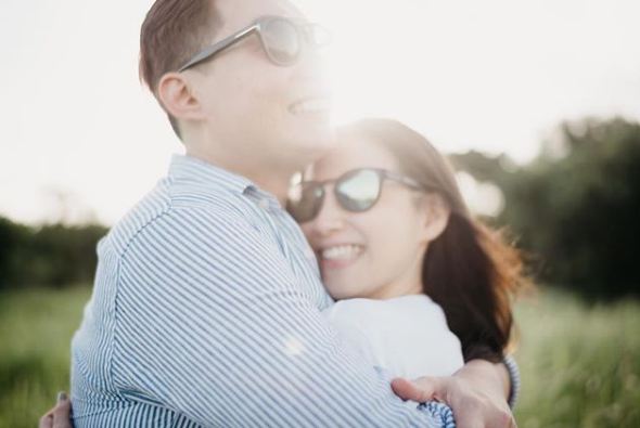 10 Momen mesra Edric Tjandra dan kekasih, jarang tertimpa gosip