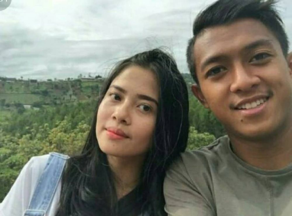 10 Pasangan cantik pemain timnas Indonesia di Piala AFF 2018