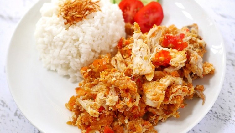35 Resep ayam geprek yang sederhana tapi cita rasa istimewa