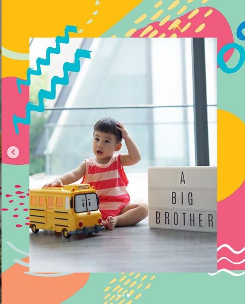 Hamil anak kedua, begini cara unik Putri Titian mengumumkannya