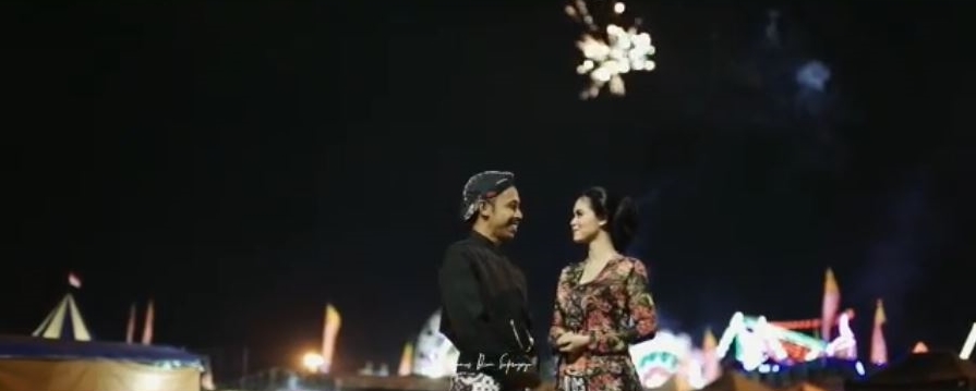 11 Potret prewedding Mas Pur 'Tukang Ojek Pengkolan' & Dwinda