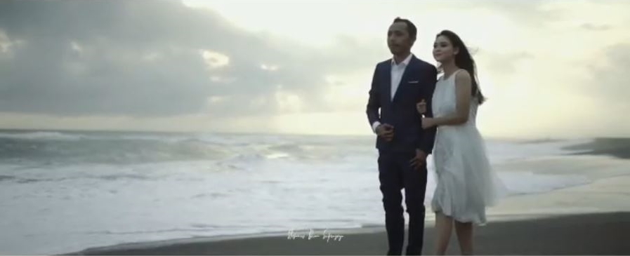 11 Potret prewedding Mas Pur 'Tukang Ojek Pengkolan' & Dwinda