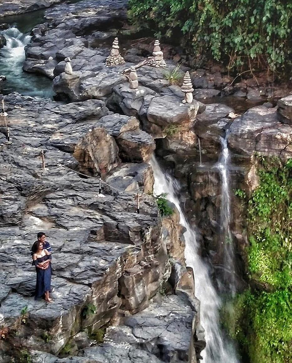 Putus dengan polisi, ini 7 potret pacar baru Vanessa Angel