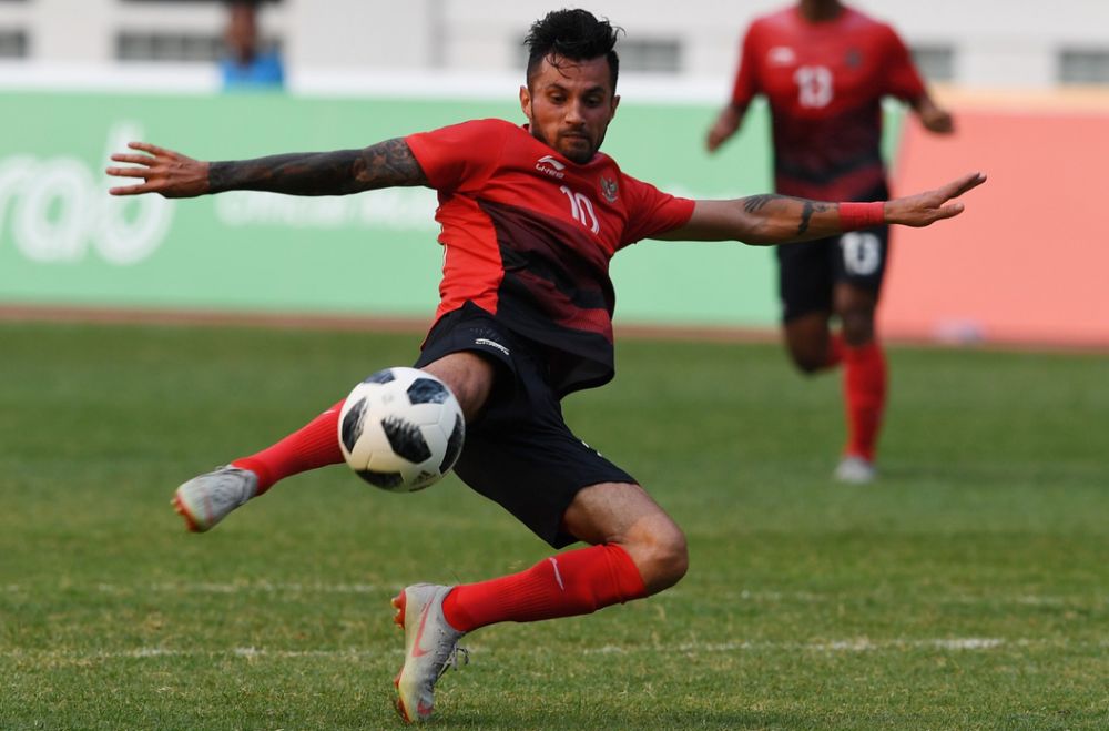 Keputusan kontroversi wasit saat laga Indonesia vs Singapura