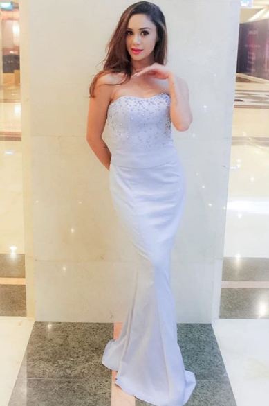 10 Pesona Brianna Simorangkir, pelantun lagu Sunset di Tanah Anarki