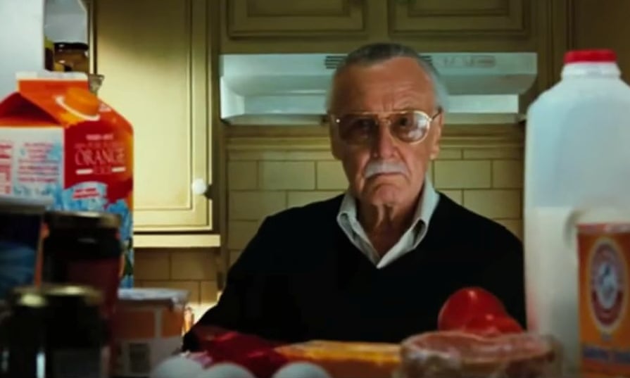 30 Momen kenangan saat Stan Lee jadi cameo di film-film Marvel
