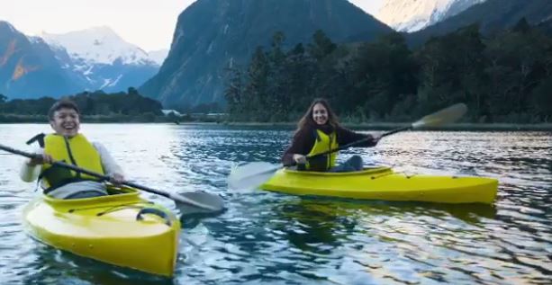 10 Momen bulan madu Nadine Chandrawinata di Selandia Baru