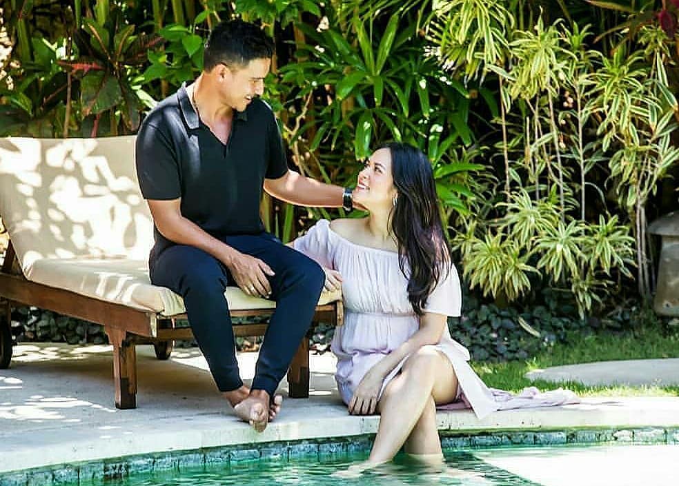 13 Potret baby moon Raisa & Hamish Daud, seru dan romantis