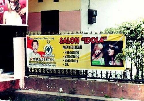 40 Foto caleg di spanduk kampanye ini kocaknya antimainstream