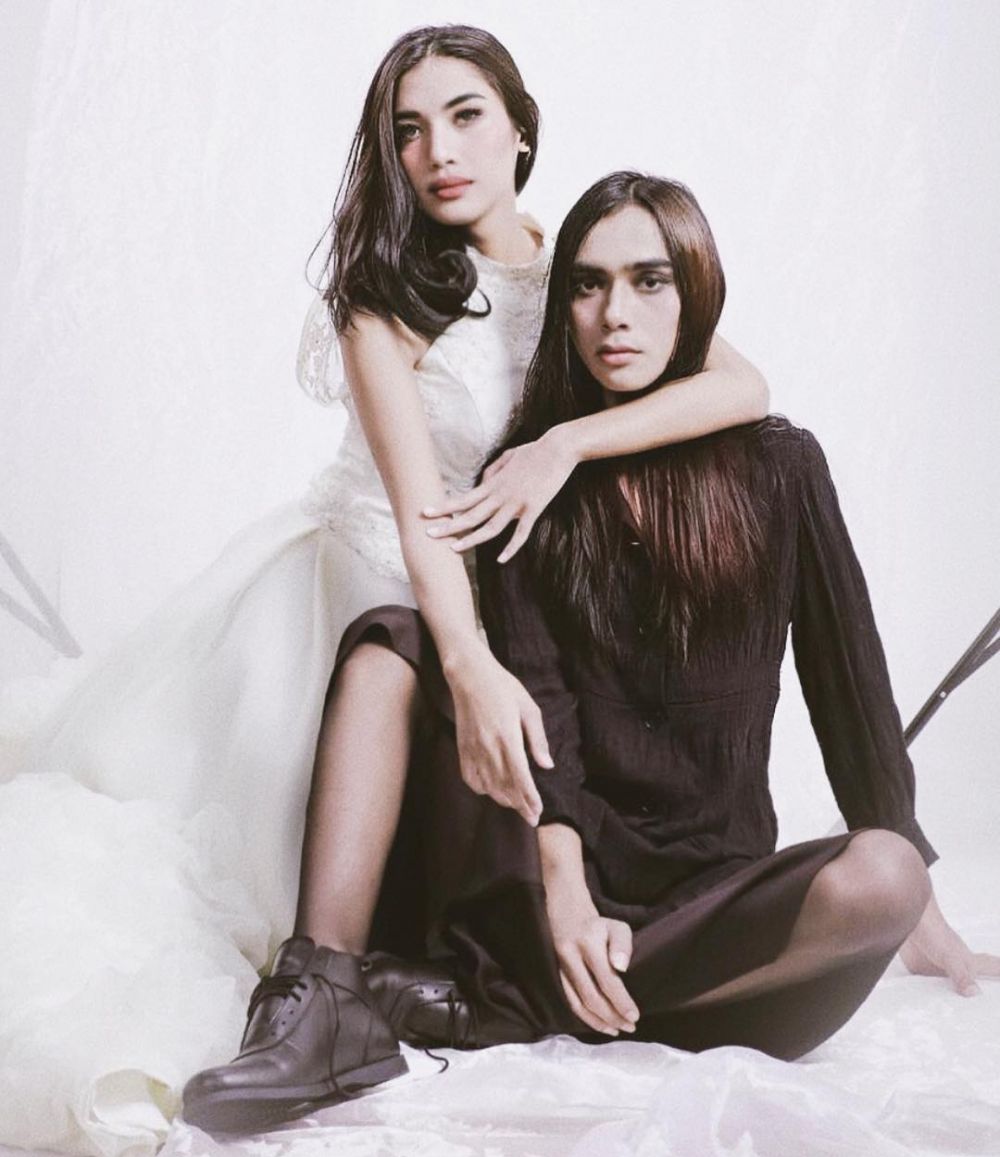 10 Gaya Millen Cyrus kenakan gaun, pesonanya bikin salah fokus