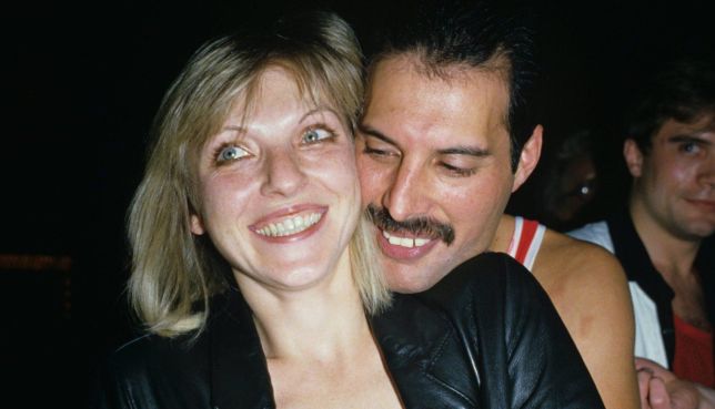 10 Foto wanita yang jadi cinta sejati Freddie Mercury