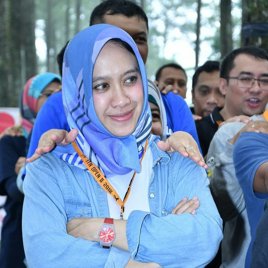 10 Foto istri Harry Nugraha, mantan suami Mulan Jameela