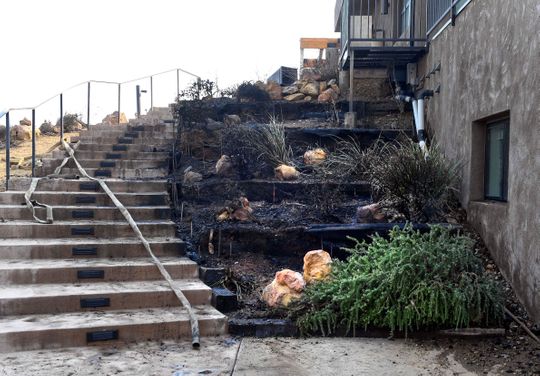 Kondisi rumah 10 seleb Hollywood korban kebakaran California