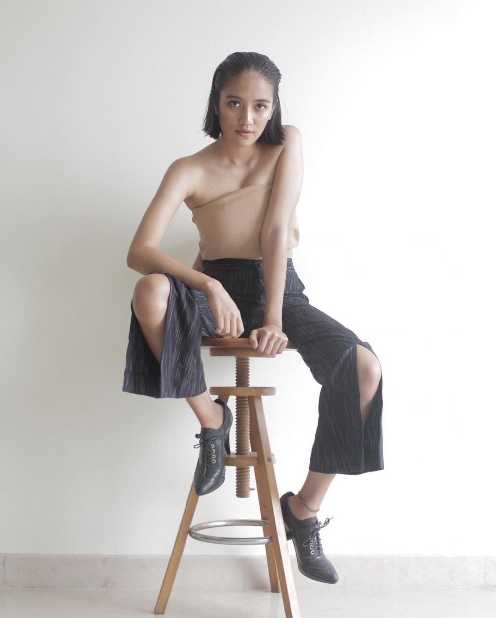 10 Pesona Patrisha, anak Tio Pakusadewo yang hobi main teater