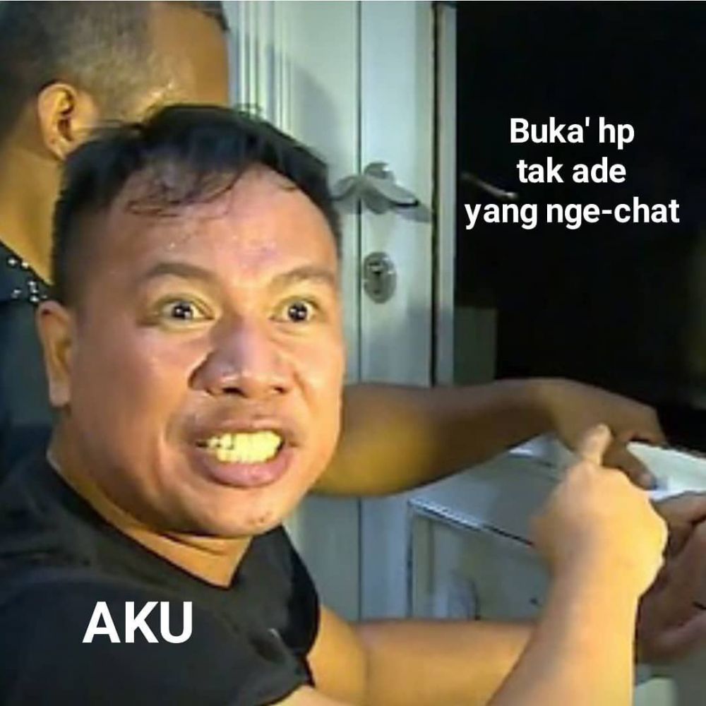 15 Meme Vicky Prasetyo gerebek rumah Angel Lelga ini bikin ngakak
