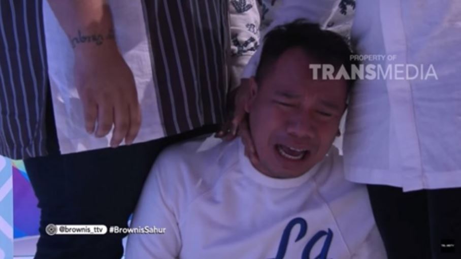 3 Drama tak pantas Angel Lelga-Vicky Prasetyo diumbar ke publik