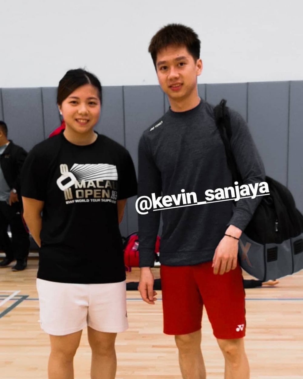 7 Potret keakraban Kevin Sanjaya dan Ng Weng Chi