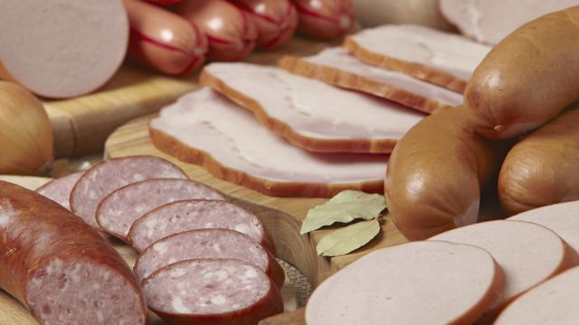10 Makanan ini dapat memicu sakit migrain