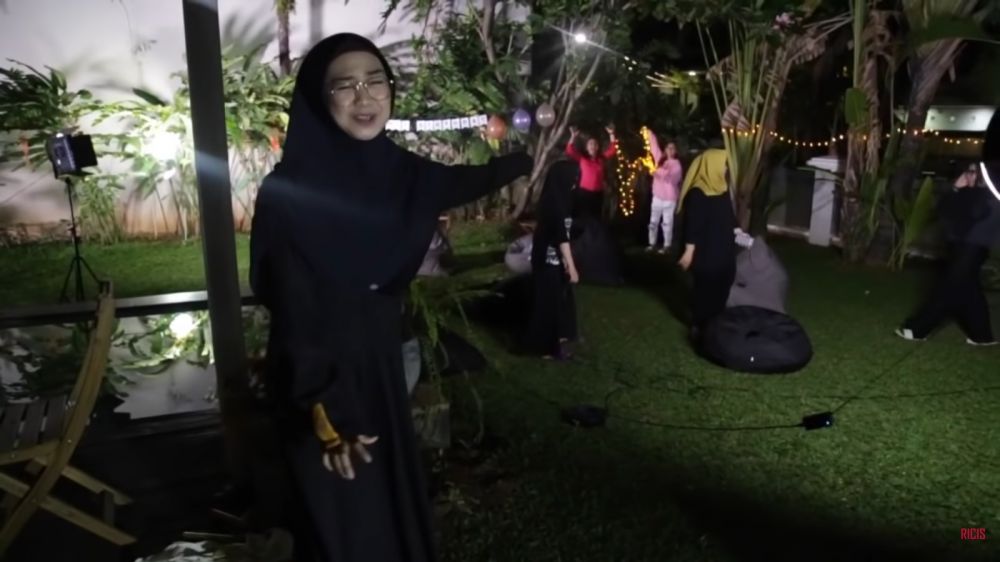 15 Momen kejutan ulang tahun Atta Halilintar, mobilnya nabrak