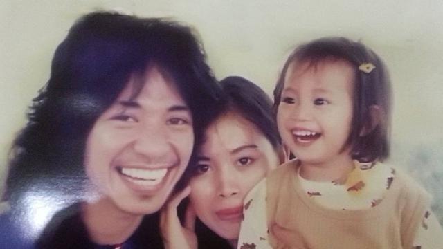 Terlihat adem ayem, rumah tangga 15 pasangan seleb ini kandas