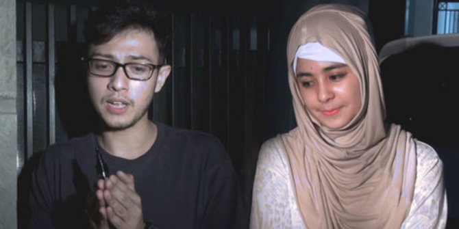 8 Pasang seleb ini bercerai saat anaknya masih balita