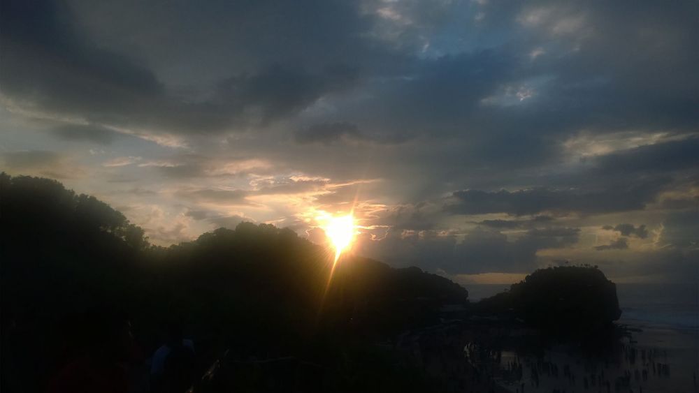 20 Tempat terbaik di Jogja & Jateng untuk menikmati sunrise