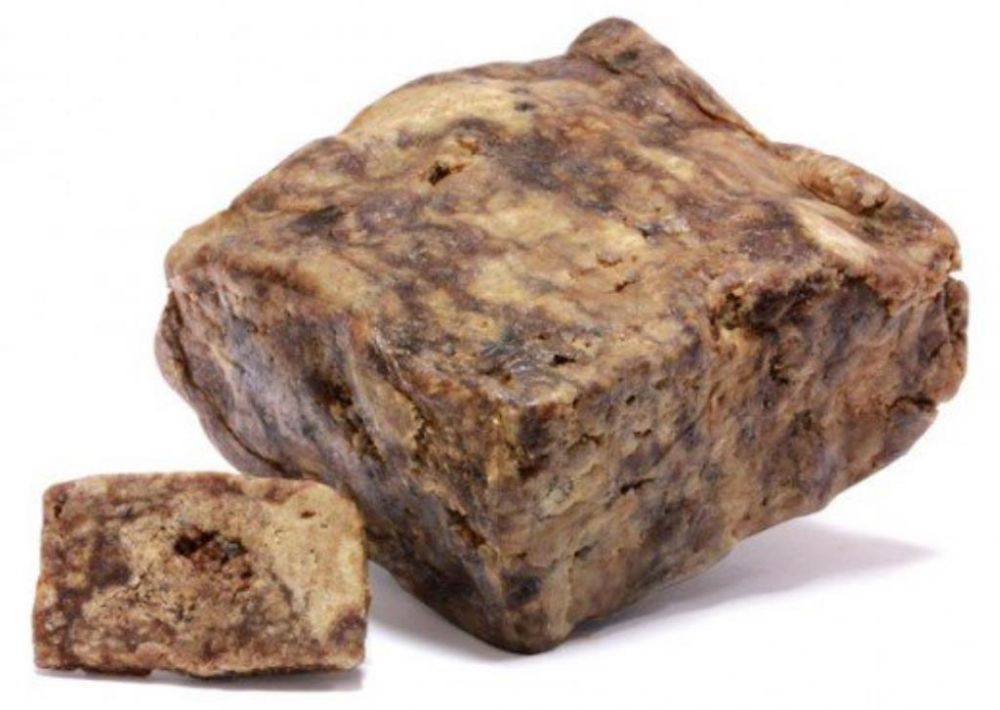 10 Bahan pemutih kulit ini aneh banget, dari bensin hingga semen